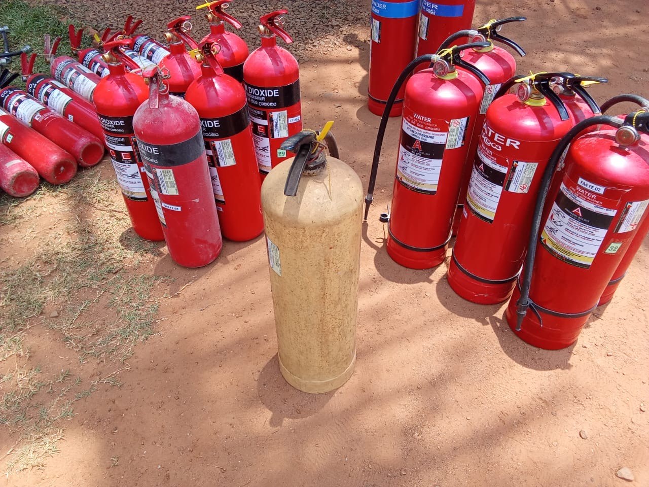 Industrial high capacity 50kg wheeled fire extinguisher units