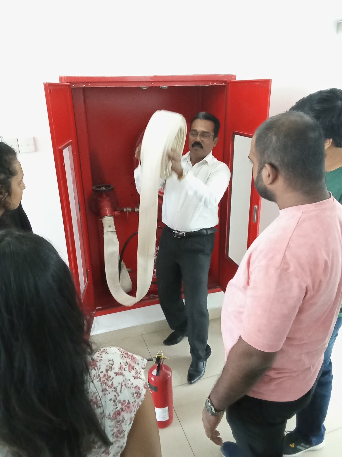Fire hose reel cabinet maintenance and inspection
